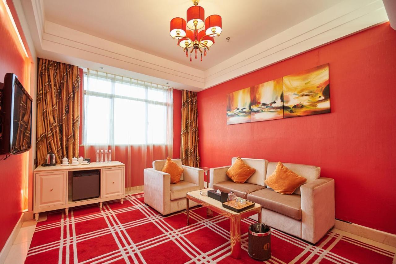 Foshan Jinlai Holiday Hotel Exterior photo