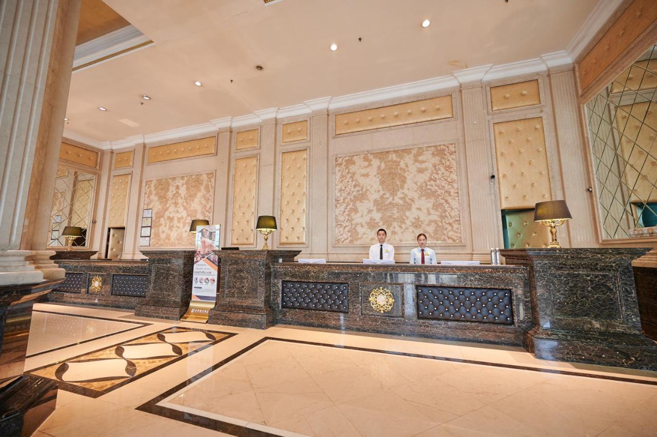 Foshan Jinlai Holiday Hotel Exterior photo