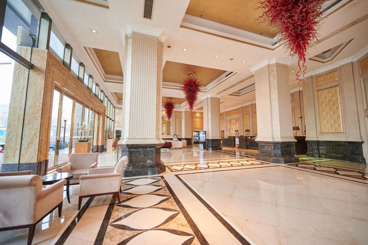 Foshan Jinlai Holiday Hotel Exterior photo