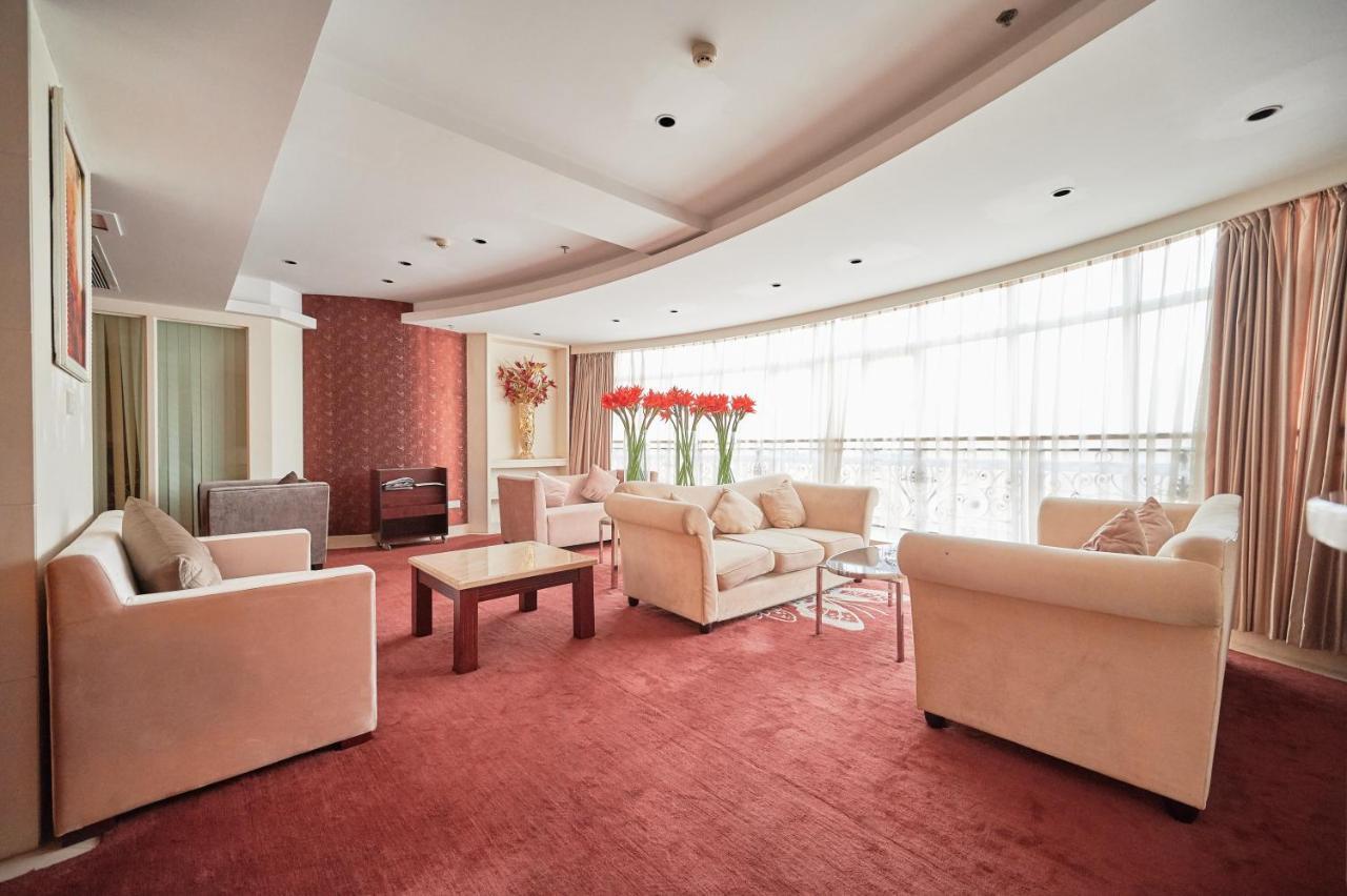 Foshan Jinlai Holiday Hotel Exterior photo